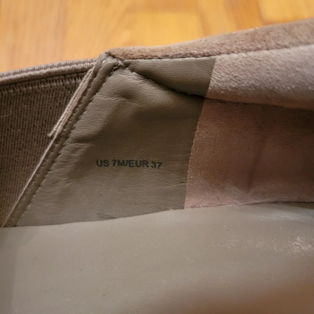 Vince‎ Suede Leather Platform Slip On WARREN Casual Shoes 7 Tan Gray Preppy